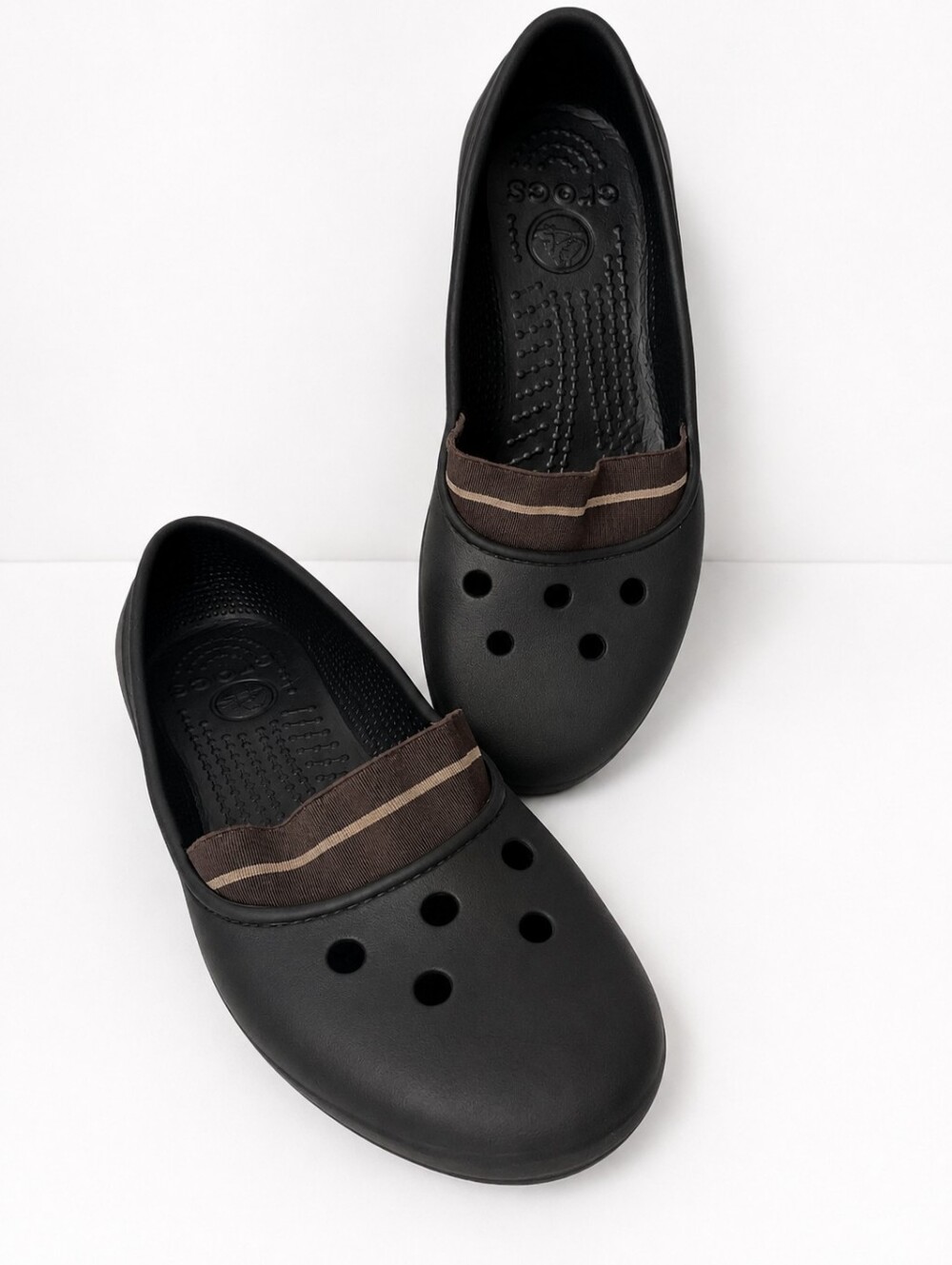 CROCS Juneau Slip-On Flats with Brown Stripe Trim Extra Wide 9